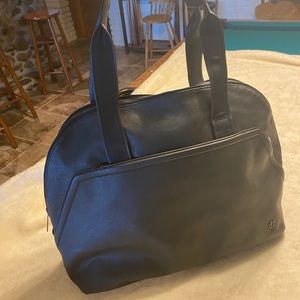 Lululemon Athletica Yin Time Bag.